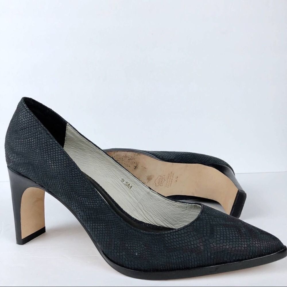 Matt Bernson Python Snake Embossed Pointy Toe Heels Pump Black charcoal 9.5